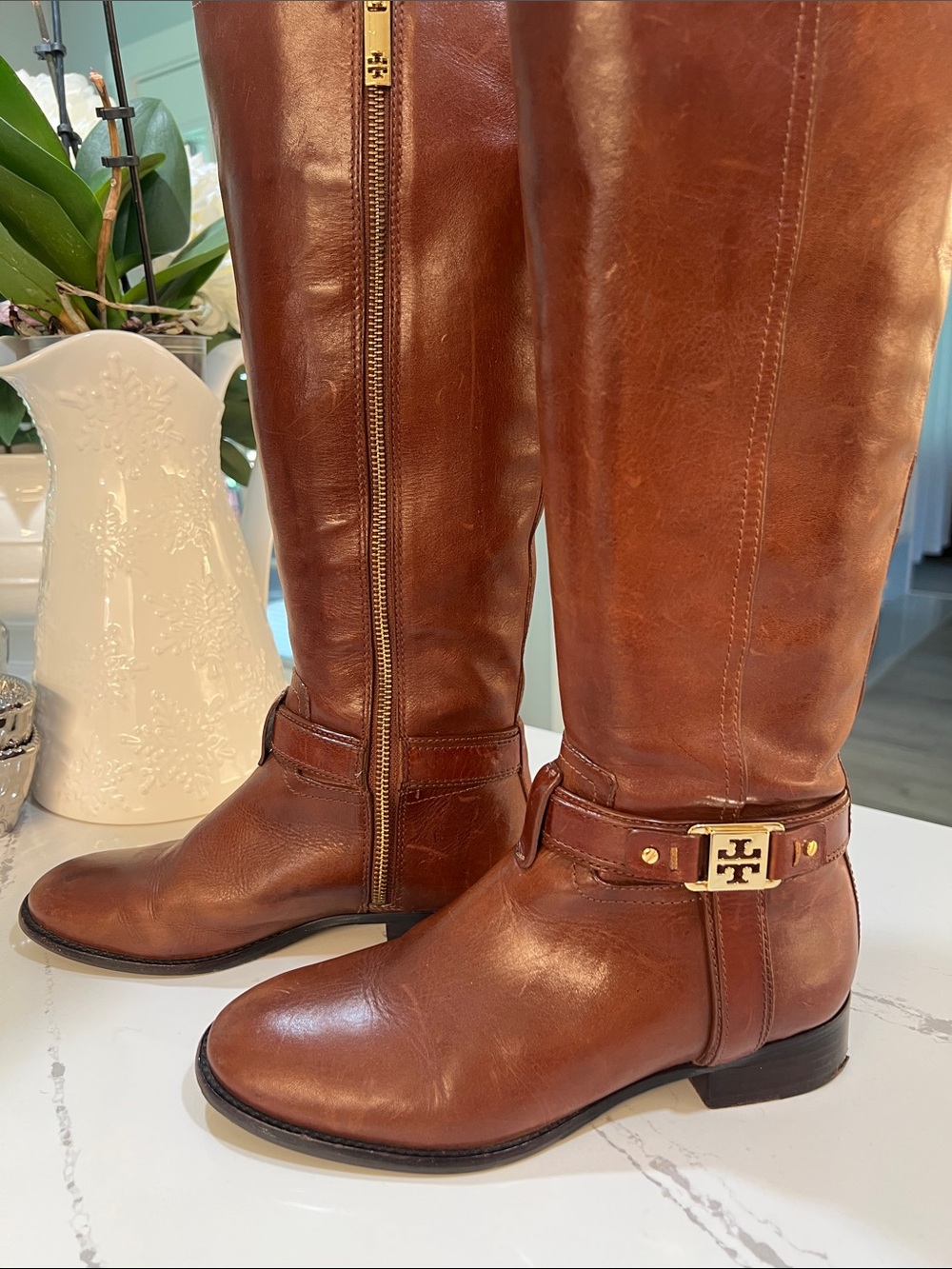 Tory Burch Chestnut Leather Riding Boots with Gold Logo Buckle size 7 - Picture 9 of 16